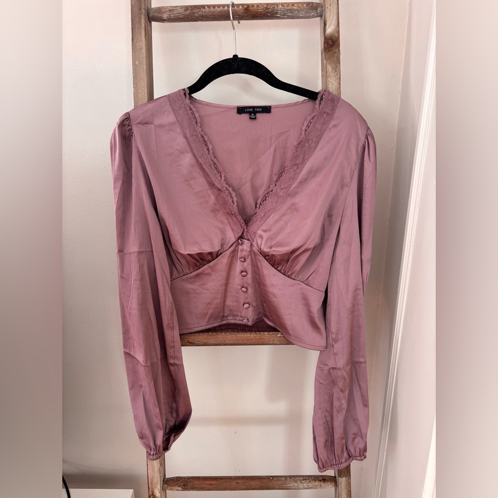 Love Tree Dusty Mauve Lace-Trim Button Front Blouse
